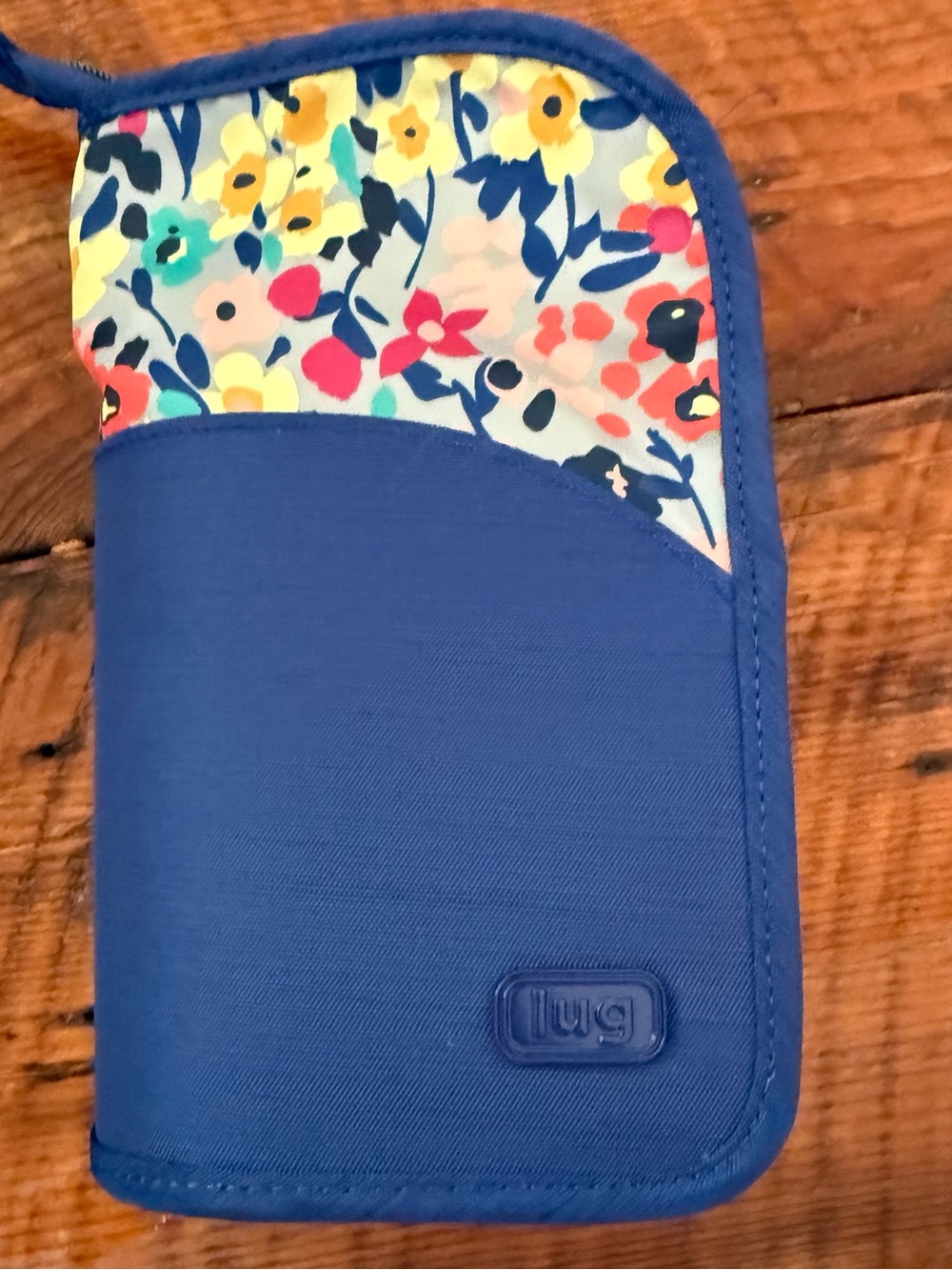 lug Makeup Brush/Cosmetics Floral Blue Zippered Accessory Pouch